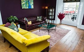 Skeldale House 'All Creatures Great & Small' Luxury Apartments & Studios In Askrigg, Yorkshire Dales
